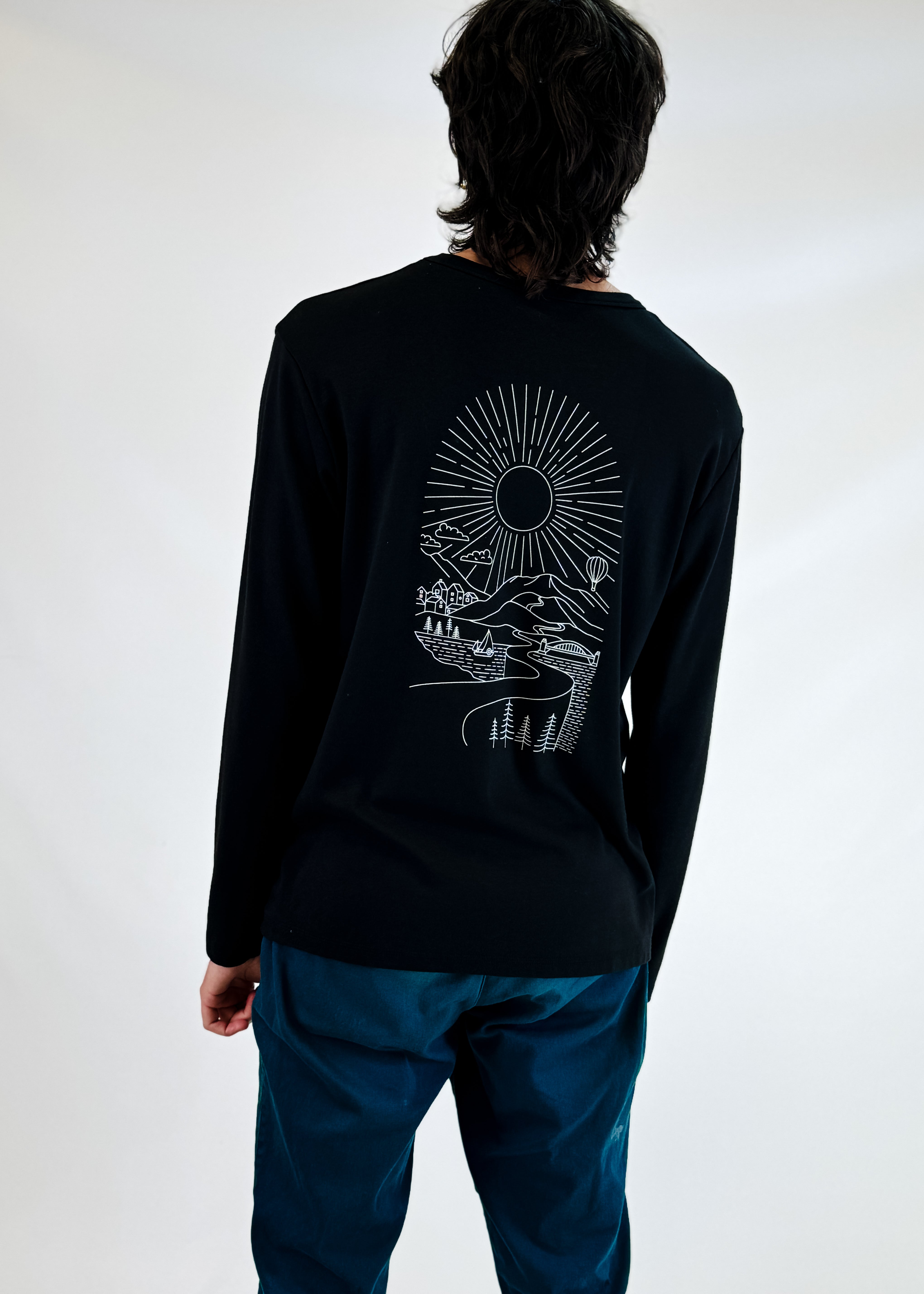 Men's Graphic Long Sleeve Interlock PKT Tee