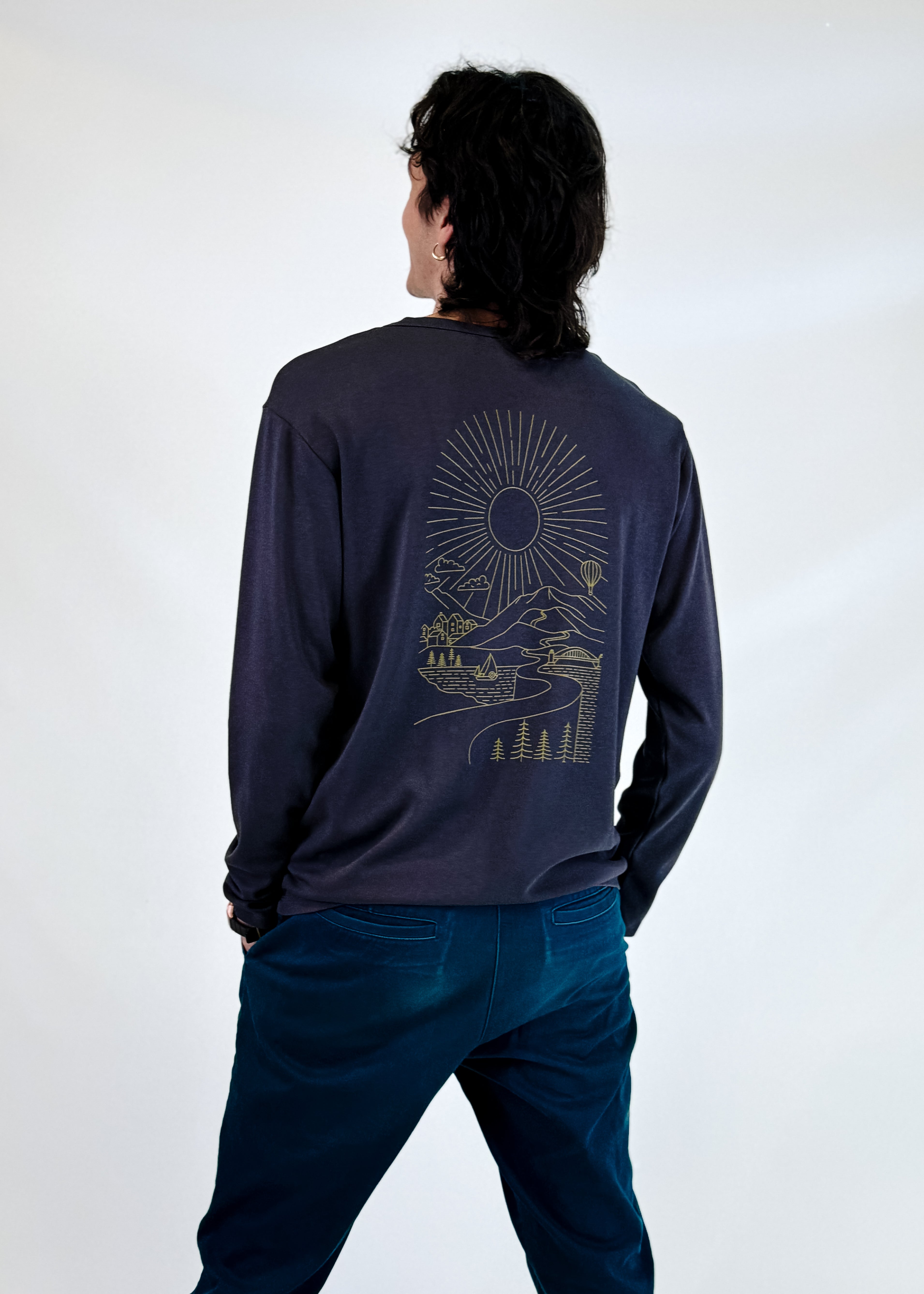 Men's Graphic Long Sleeve Interlock PKT Tee